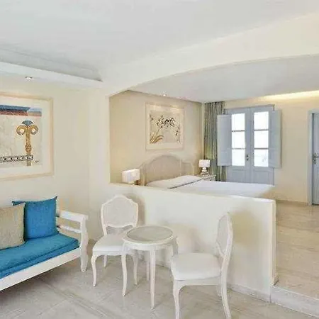 Greco Palace & Spa Fira (Santorini)